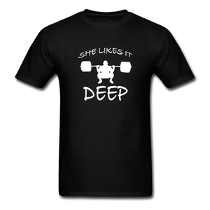 She Likes It Deep Tee - black